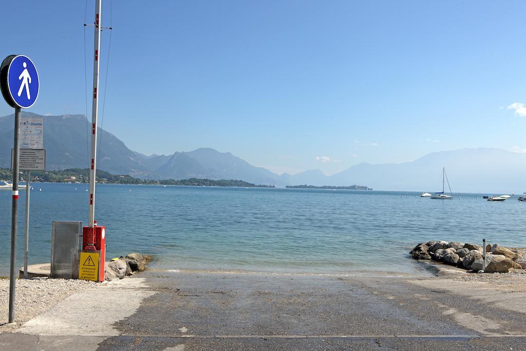 Camping Garden Tourist Manerba del Garda Exterior foto